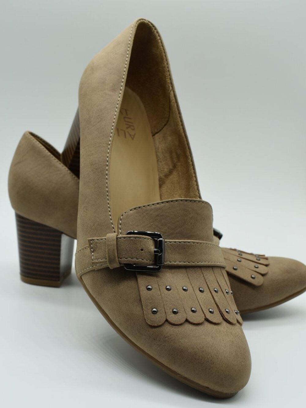 Naturalizer Myrtle Brown Heels Womens Size 8M With Fringe Studs And Buckles
